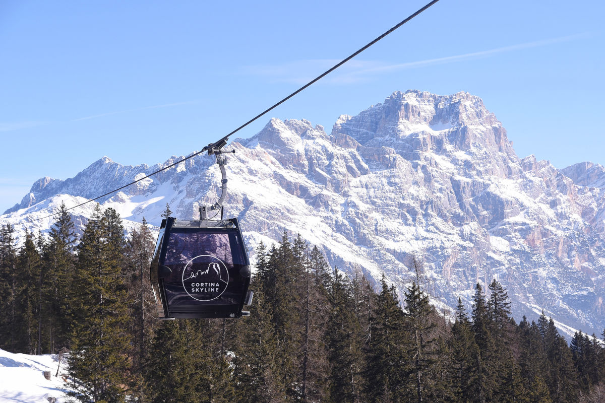 Alta Badia-Ampezzo in 4 ore con gli sci con la nuova cabinovia Skyline